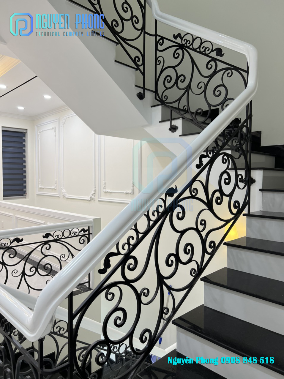 stairs-railing-design-iron-staircase-railing-balustrades-handrails-for housing-villa-2.jpg